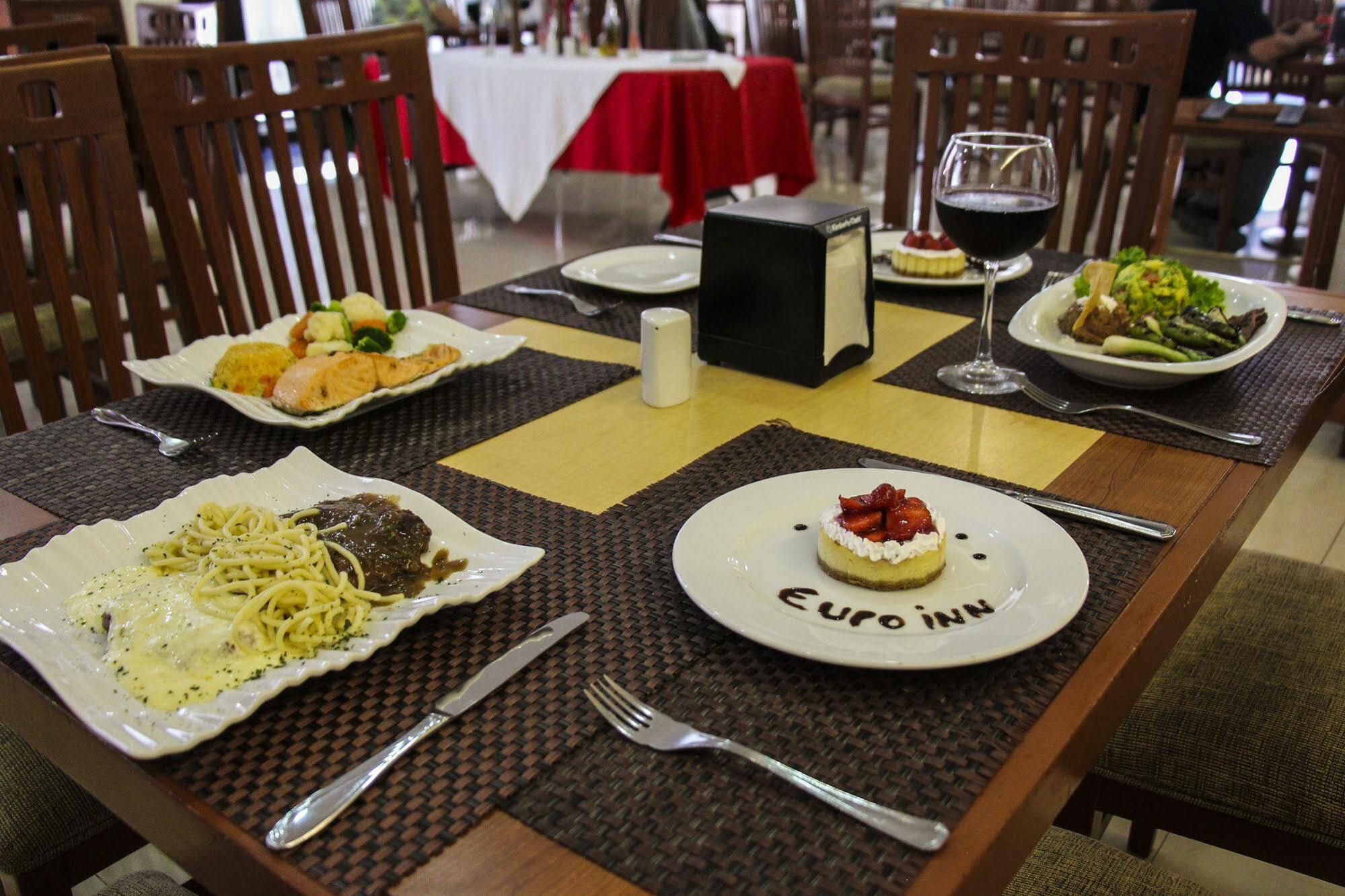 Hotel Soleil Business Class Celaya 外观 照片